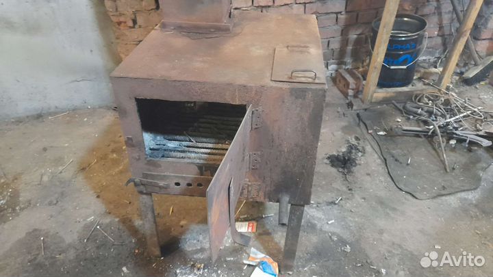 Печь буржуйка с баком для воды