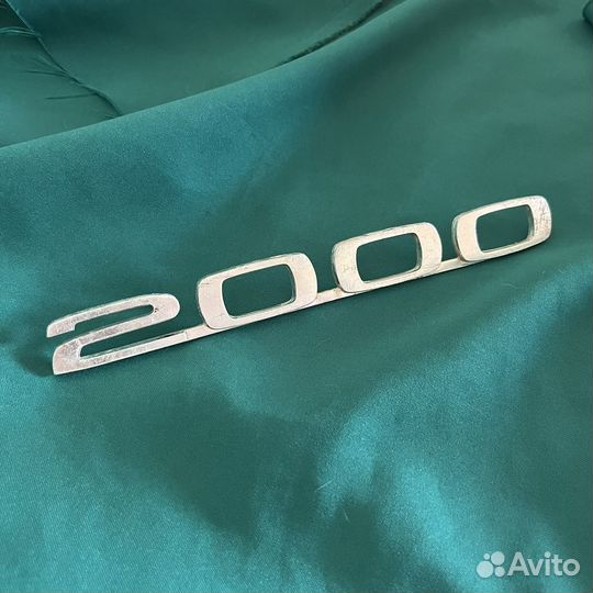 Эмблема BMW 2000 CS