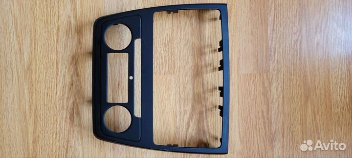 Рамка для магнитолы Skoda Yeti