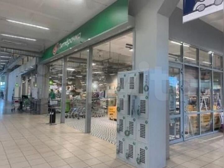 Гипермаркет «Три банана» г. Ижевск 9 015,7 кв.м