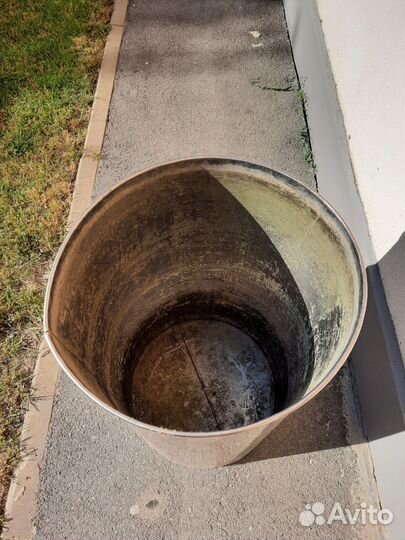 Емкость для воды бу