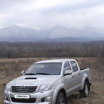 Toyota Hilux 2.5 MT, 2014, 222 000 км, с пробегом, цена 1 850 000 руб.