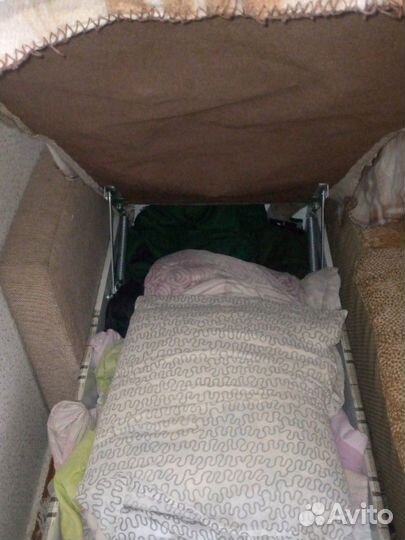 Угол от углового дивана