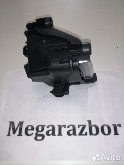 Фара противотуманная правая Kia Sportage 2