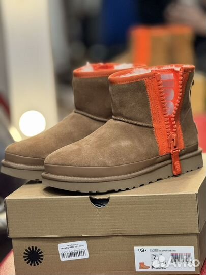 Угги UGG classic mini zipper tape logo