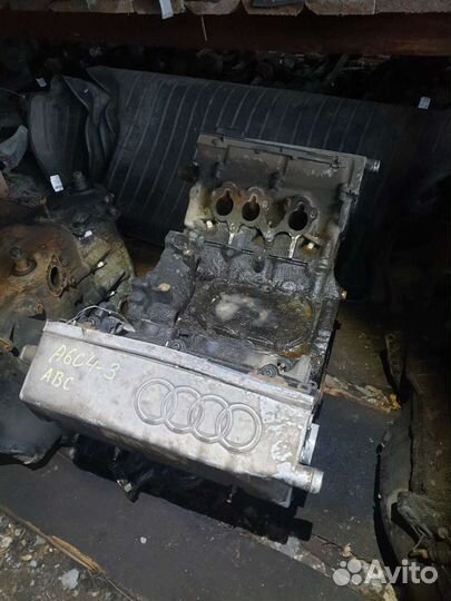 Двигатель в разбор audi a6c4 ABC 2.6