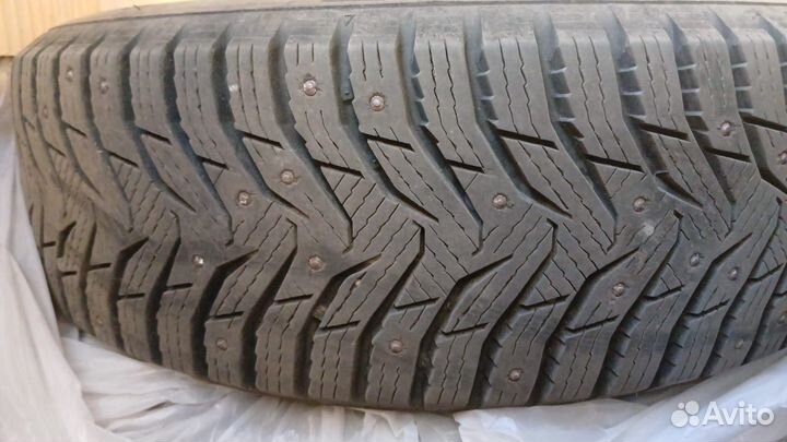 Kumho WinterCraft ice Wi31+ R15