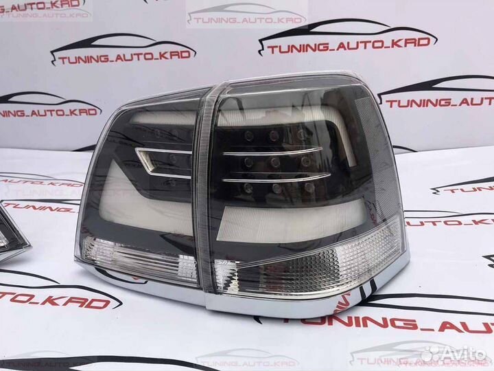 Фонари задние стопы Toyota Land Cruiser 200 M7266