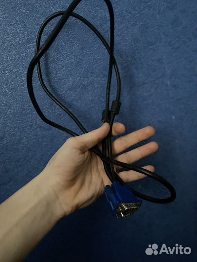 Провода монитора и системника