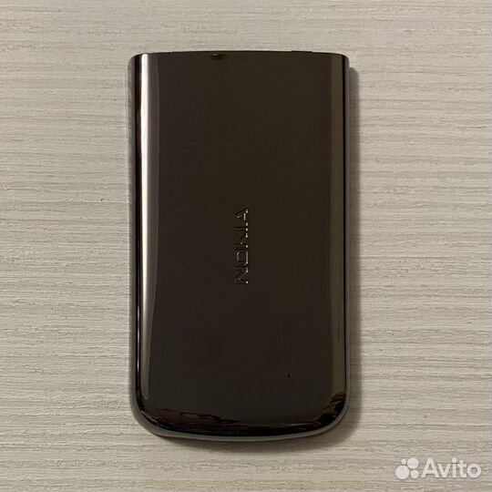 Nokia 6700 classic крышка аккумулятора