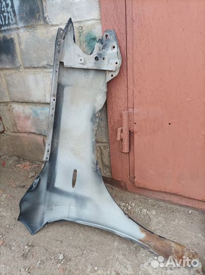 Крылья передние тайота камри 40