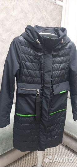 Парка для девочки демисезонная