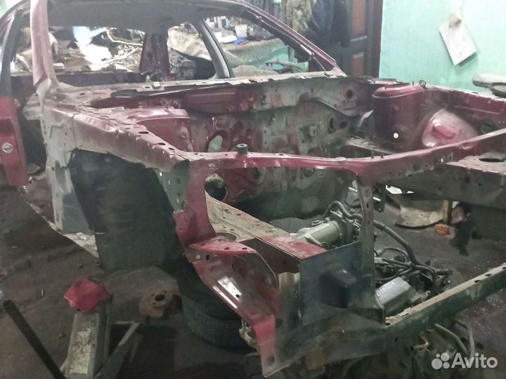 Лонжерон,рамка радиатора mazda Familia BJ5P