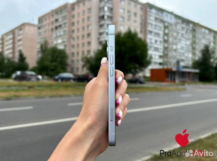 iPhone 15, 128 ГБ