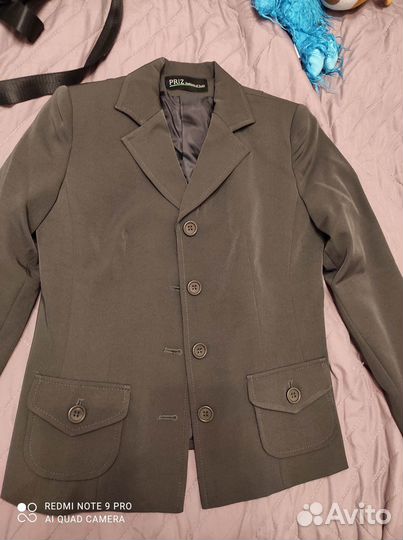 Серая форма для девочки на 158,все новое