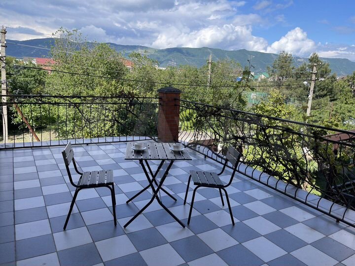 Комната 25 м², 2/3 эт.