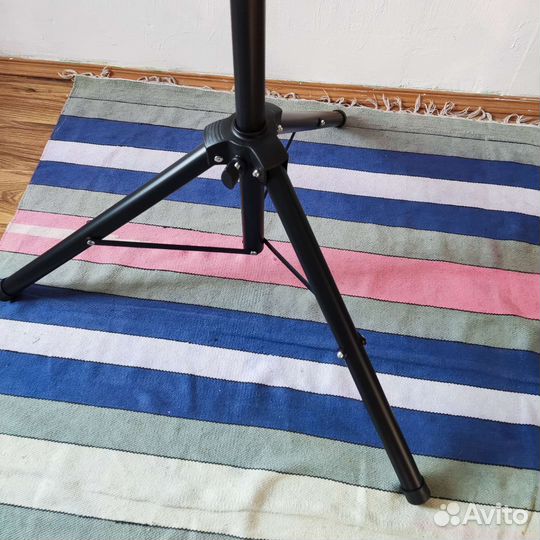 Стойка акустическая 90-180 см