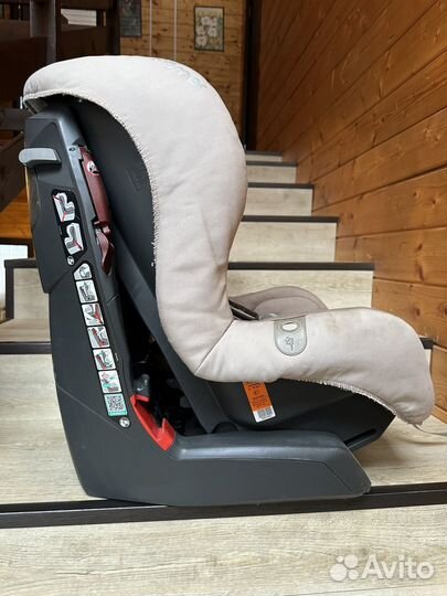 Автомобильное кресло britax romer