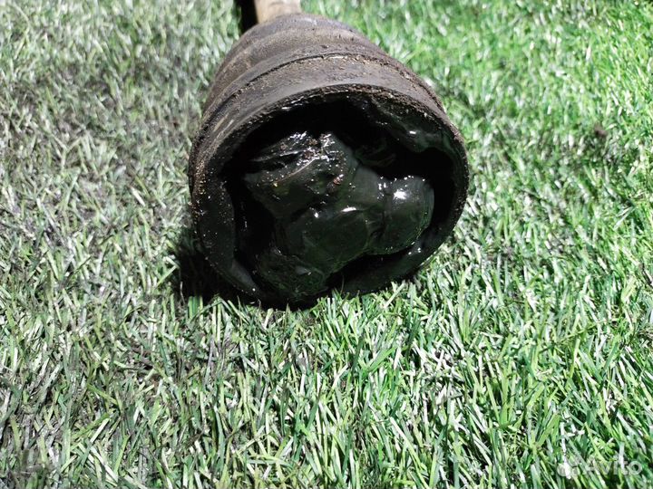 Полуось передняя левая Kia Rio 3 QB