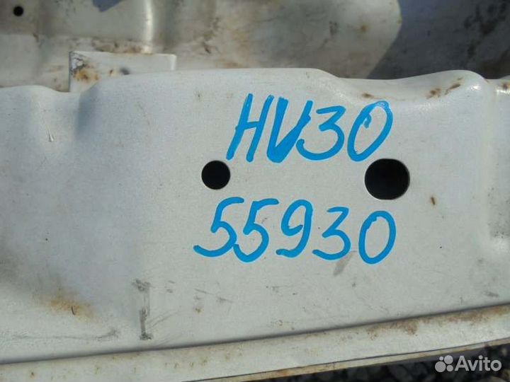 Ванна Nissan Presage HU30 VQ30 2001