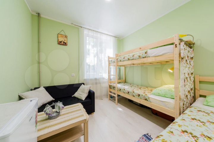 Комната 20 м², 1/3 эт.