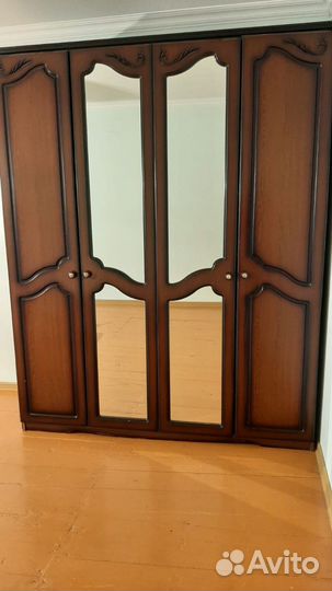 Спальный гарнитур бу