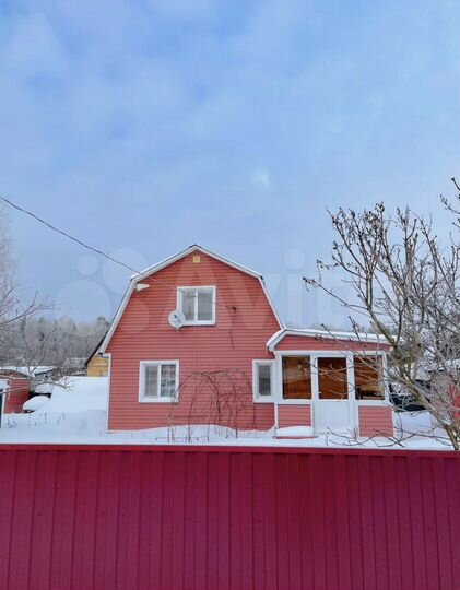 Дом 72 м² на участке 6 сот.