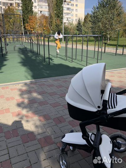 Коляска mima xari 2 в 1