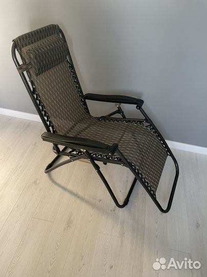 Кресло шезлонг складное