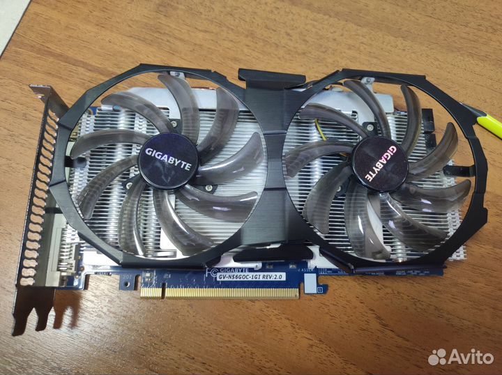 Видеокарта GeForce GTX 560
