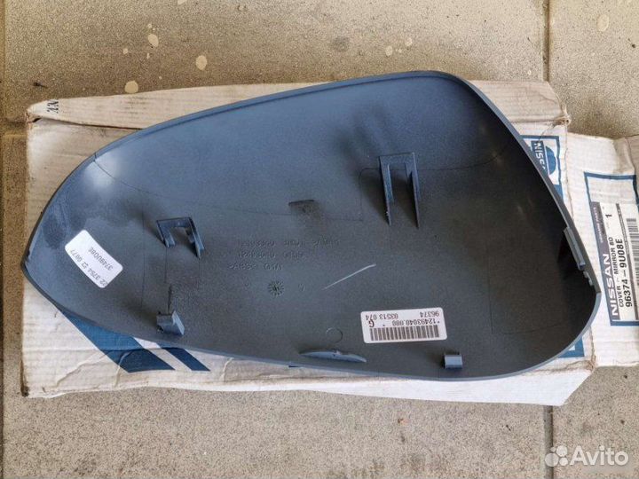 Корпус зеркала левый Nissan Note E11