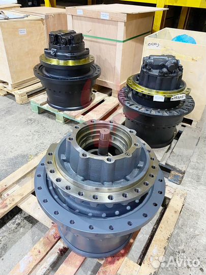 Редуктор хода Hitachi 9233688
