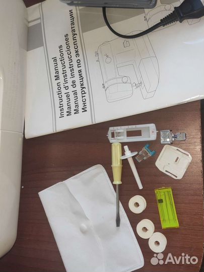 Швейная машина Brother 2125