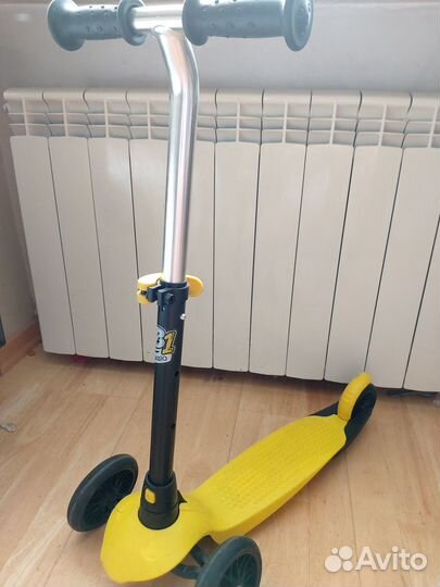 Самокат детский трехколесный