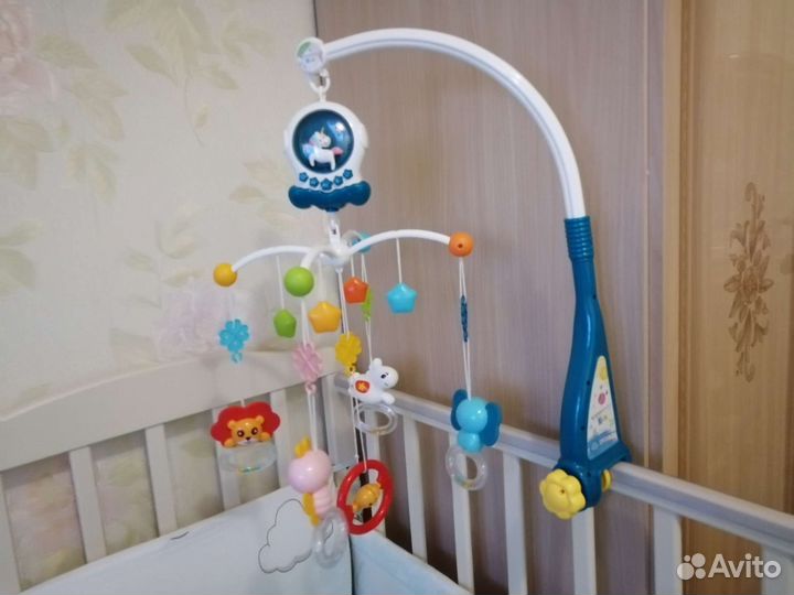 Мобиль на кроватку с проектором