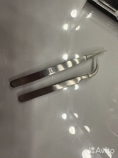 Пинцет для ресниц