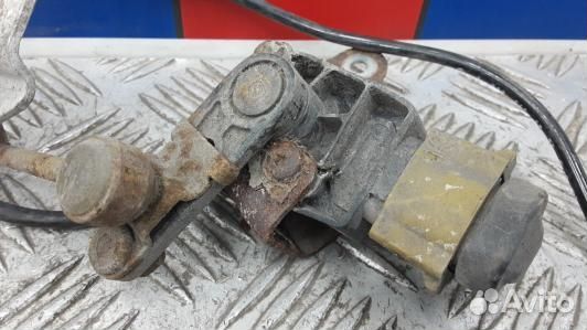 Датчик положения подвески mercedes benz E-class W2