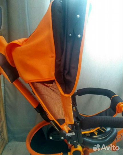 Велосипед для детей с родительской ручкой