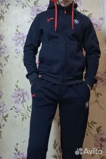 Спортивный костюм