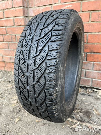 Tigar Winter 225/55 R17