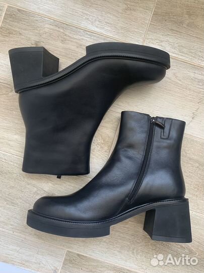 Зимние ботильоны (ботинки) 39, 41р