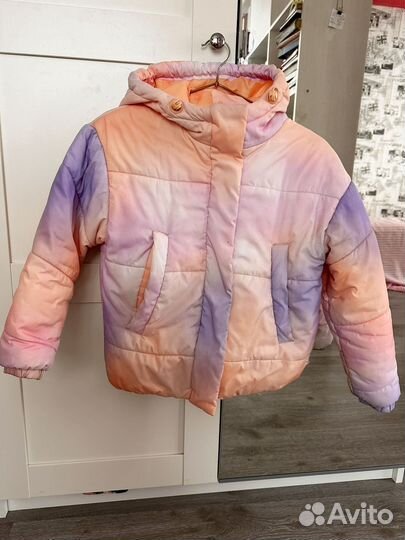 Куртка на девочку 140 см