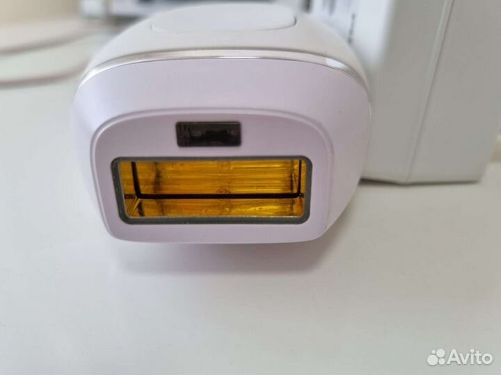 Фотоэпилятор Philips BRI863/00 Lumea Essential