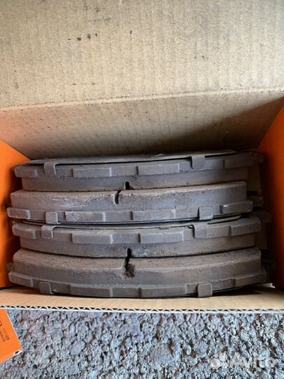 Тормозные колодки toyota corolla 150