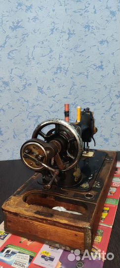 Швейная машинка - 