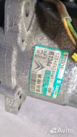 Двигатель Citroen C8, 2005