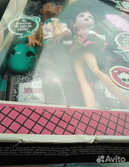 Новый Набор Клод Вульф и Дракулаура с зонтиком