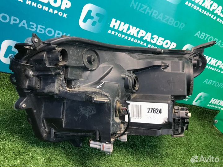 Фара передняя правая Toyota Rav 4 A40 2015-2019