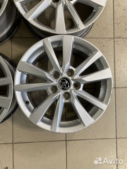 Литые диски R16 Camry 70