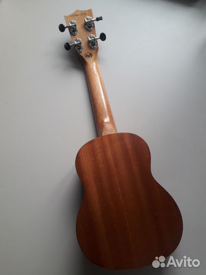 Укулеле фирмы flight модель nus 350 DC сопрано